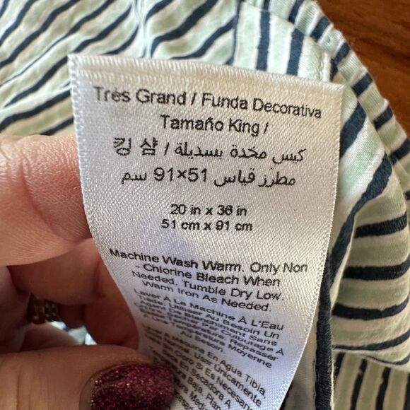 West Elm Rhode Mushroom Floral Stripe Reversible Cotton Percale King Sham Set - Picture 8 of 9